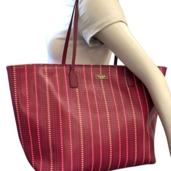 Kate Spade New York Shore Street Heart Stripe Margaretta Tote Like New - Picture 2 of 16